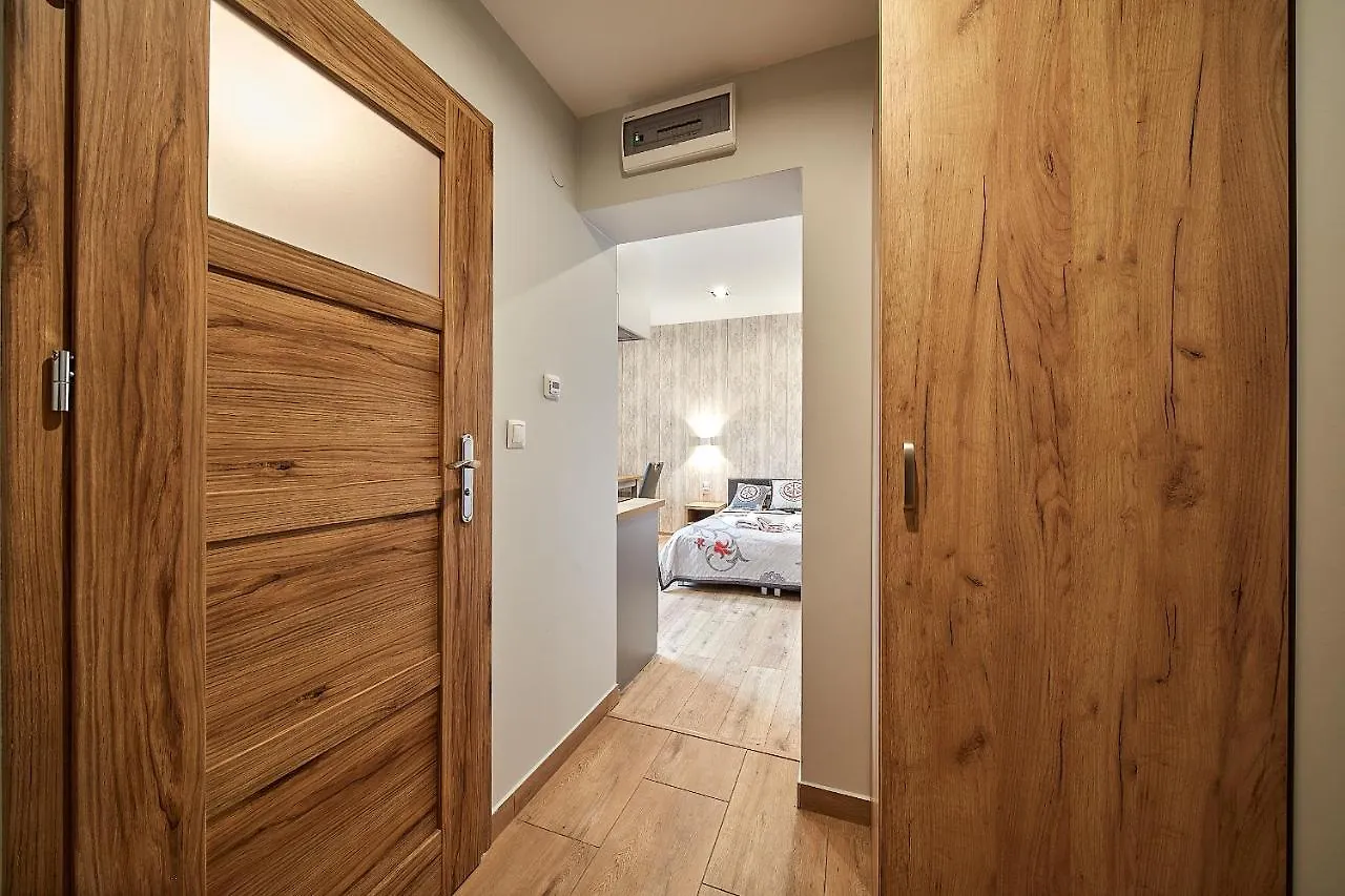 Apartament Parzenica زاكوباني 0*,